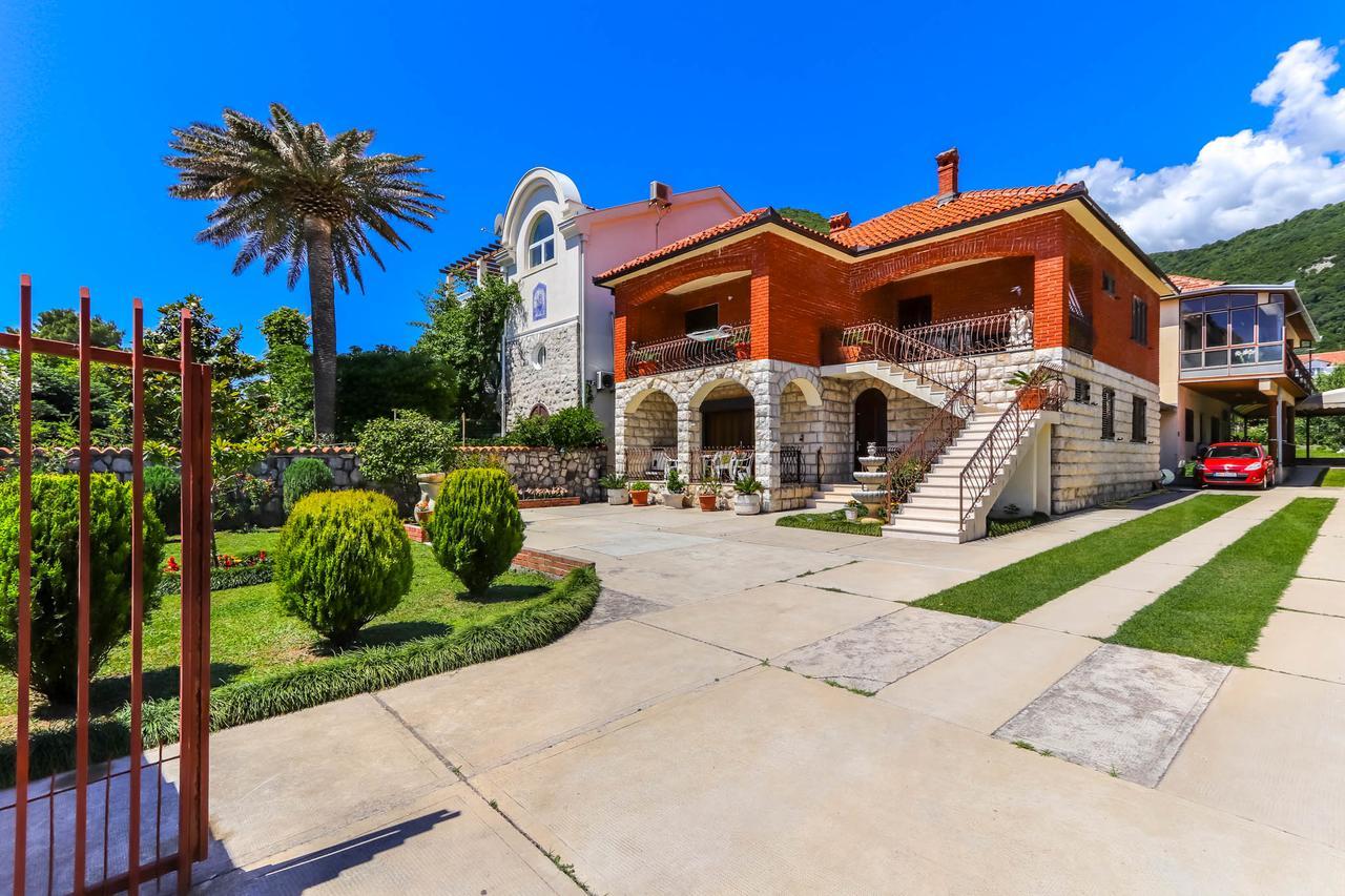 Guest House Darka Bijela Exterior photo